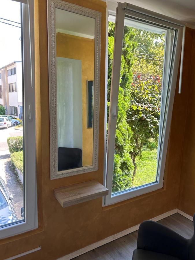 Apartment Gal Novo Mesto Exterior foto